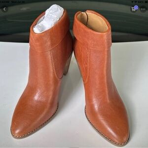 New…Lucky Brand Leather Ankle boots